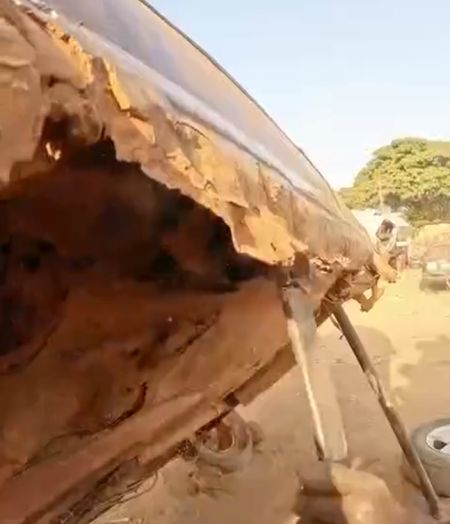 Африканское СТО искать лучше днём