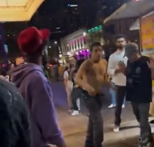 Попросил добавки