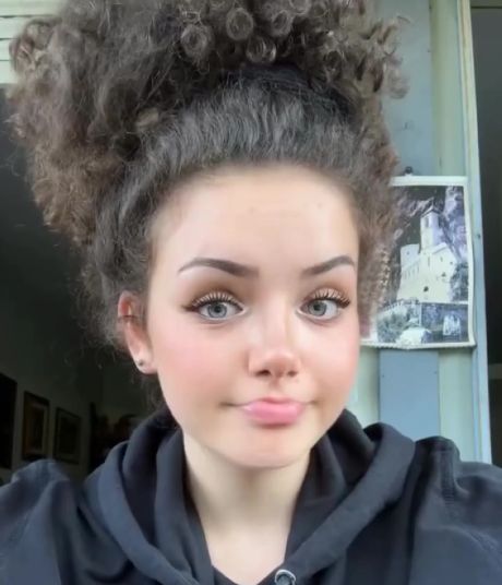 Сербская Рапунцель