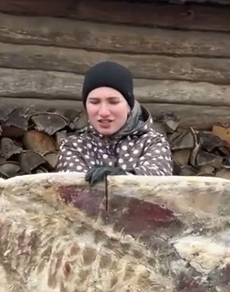 С черным хлебушком да под 50 гр