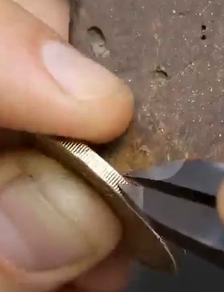 Тонкая работа с монетой