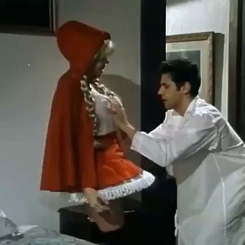 Красная фапочка эпохи видеокассет