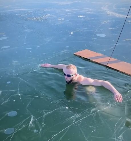 Смертельная ловушка: что происходит с человеком под толщей льда