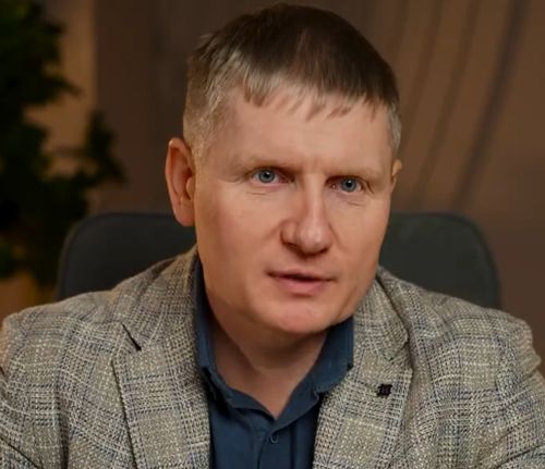 Мужик попал