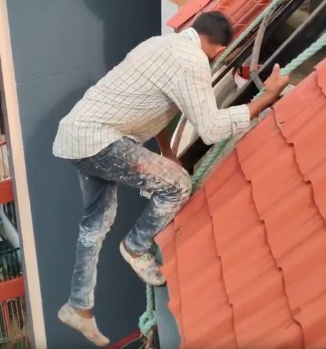 У индусов вообще хоть какая-то ТБ есть?!