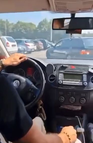 Парковочная ситуёвина