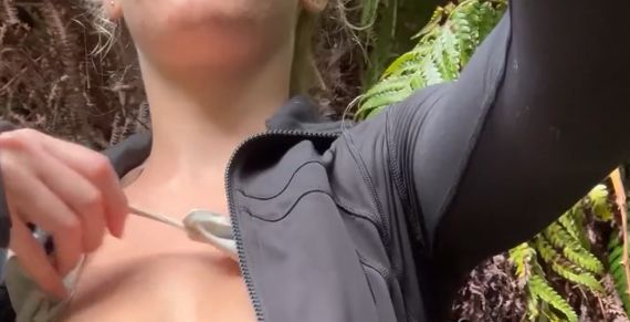 Petitelillie в лесу