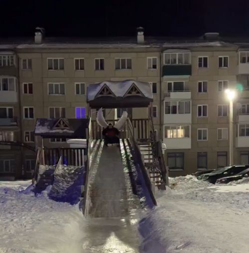 Валя приехал!