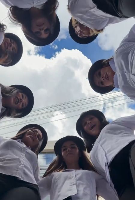 Хоро-хоро-хоровод!