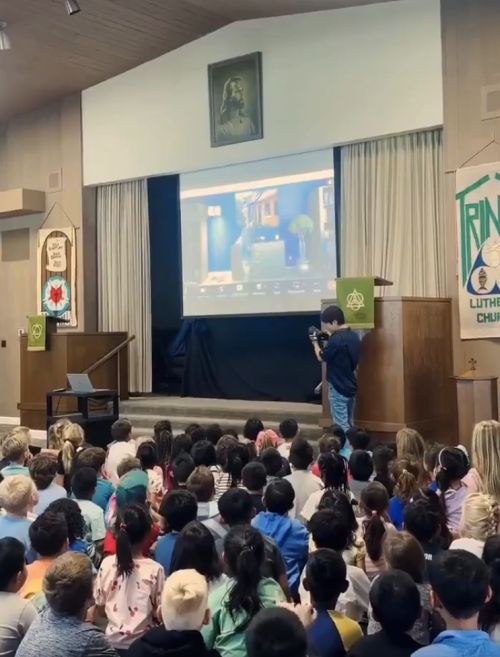 Зак Кинг удивил школьников