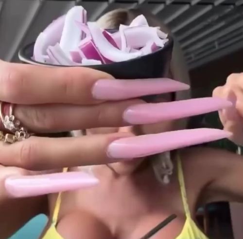 Что ты такое…!?