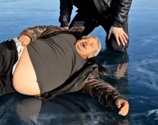 Какова на вкус лысина и живот?