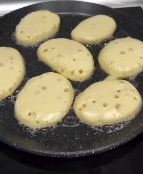 Когда в холодильнике умер кефир, купленный для похудения. Но воскрес в оладушках для ожирения