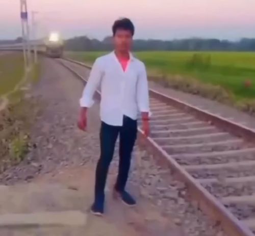 В Индии всё стабильно⁠⁠