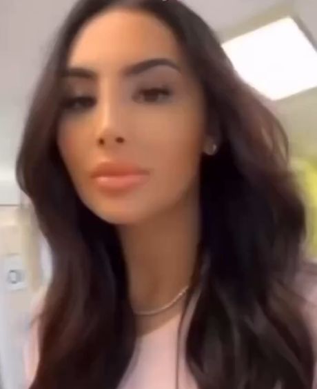 Новая учительница сына выложила видео с первого дня работы⁠⁠