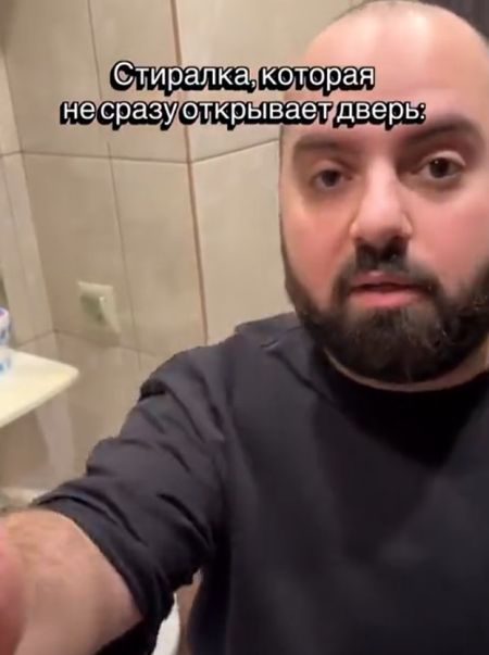 И ведь действительно, почему не сразу?