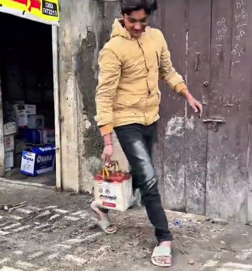 Осакский аккумулятор завод