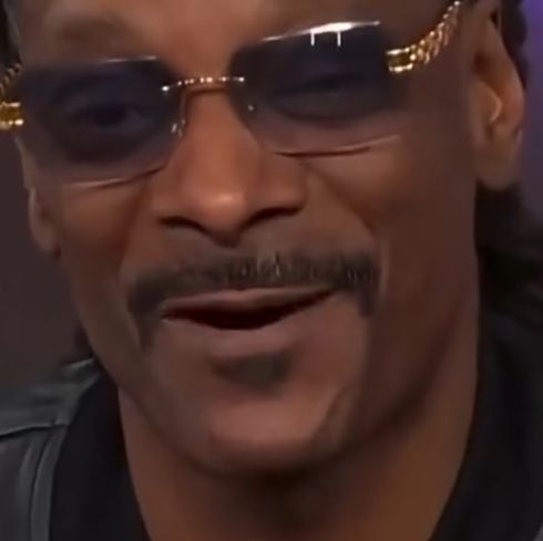 История возникновения прозвища Снуп Догг прыгнул на батут из колючей проволоки