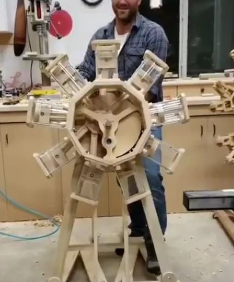 Макет радиального авиационного двигателя