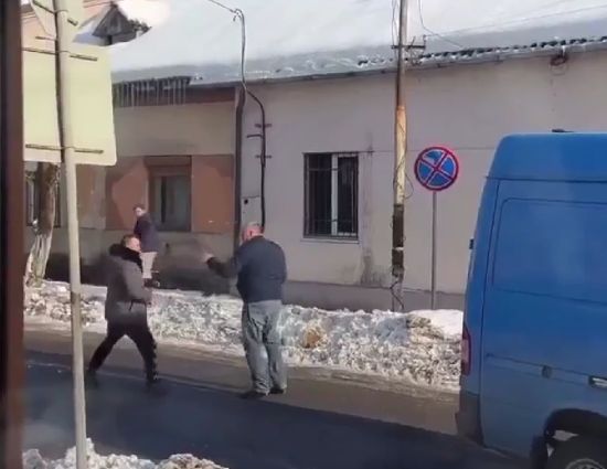 Жесткая драка⁠⁠