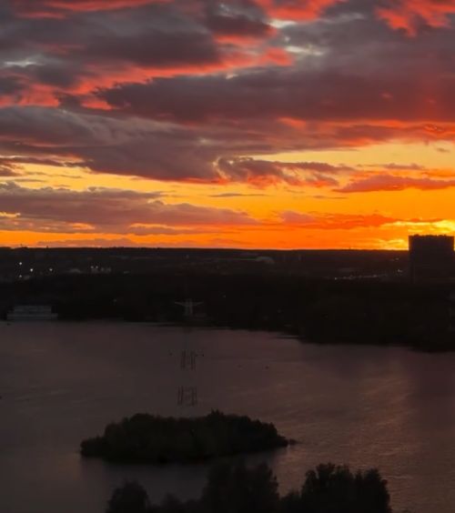 Красивый вид из окна