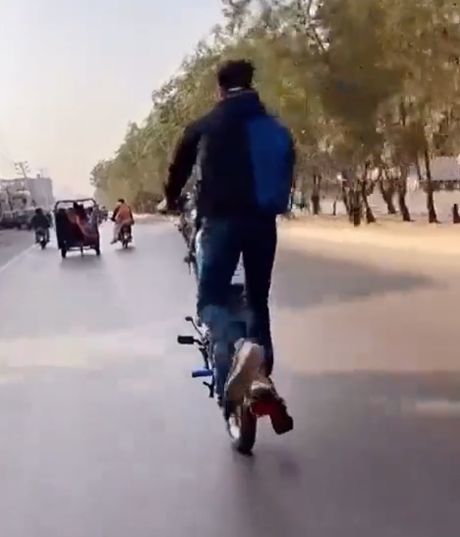 Вы посмотрите какая операторская работа