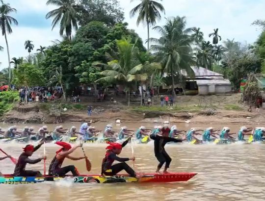 Безумный Макс: Тропики⁠⁠