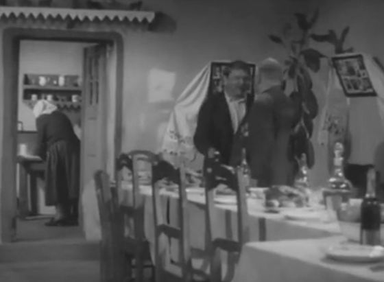 Угадайте какое слово зацензурили в советском фильме "Максим Перепелица"