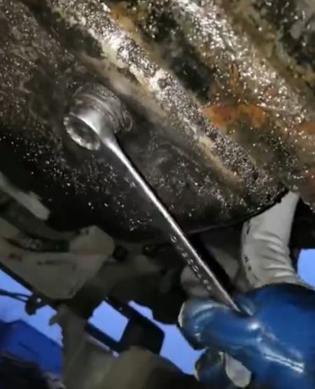 Замена масла на КАМАЗе