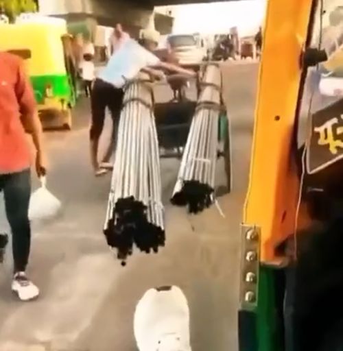 Чем смог, помог!⁠⁠