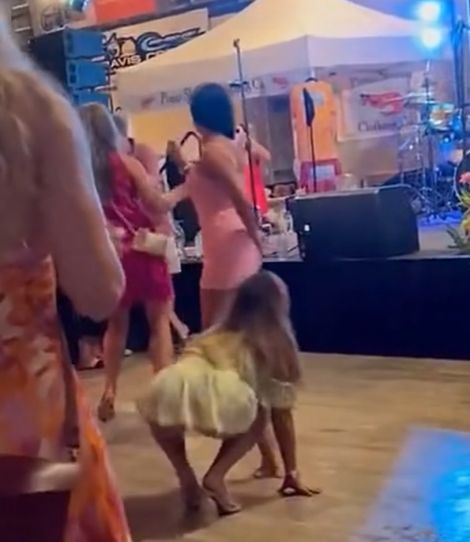 Почти красиво⁠⁠