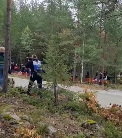 Не моргайте⁠⁠