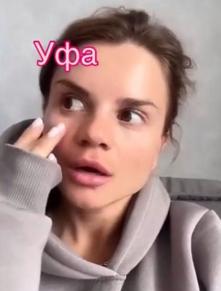 Девушка ищет "мужа на час" для сборки шкафа