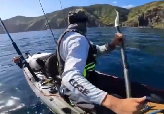 Эй мужик, ну чë клюёт?!