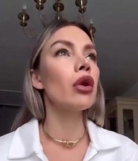 Была в браке три раза