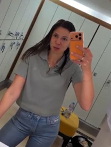 Пришла девушка к успеху?