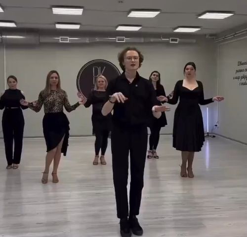 Танцы это не легко