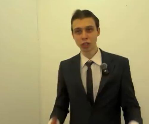 Ремейк «Матрицы» с новой реальностью показали в соцсетях