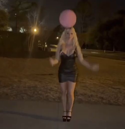 Когда ты заплатил за целый час, а у тебя осталось еще 57 минут⁠⁠