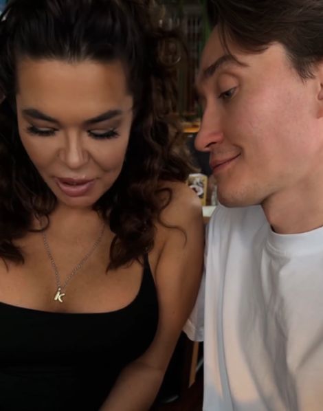 Тет-а-тет⁠⁠