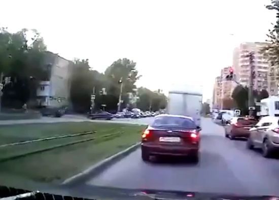 Реакция у парня хороша