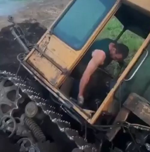 Небольшая подборка инцидентов/аварий со спецтехникой