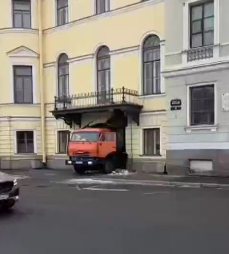 Ты зачем туда полез? (С)