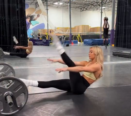 Начинаем утро с зарядки