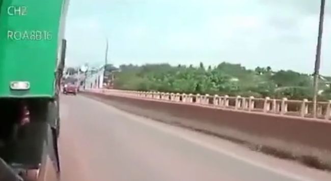 Летающий мотоциклист⁠⁠