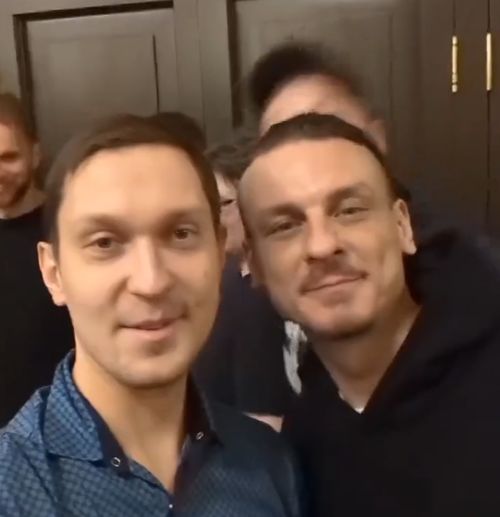 Здравствуй небо в облаках