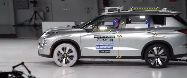 Краш-тест семи популярных кроссоверов