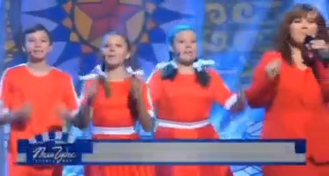 На «Поле чудес» спели песню о пользе неработающего интернета