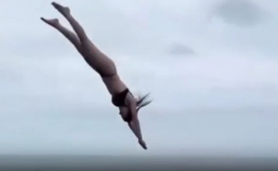 Девушки, берегите себя!