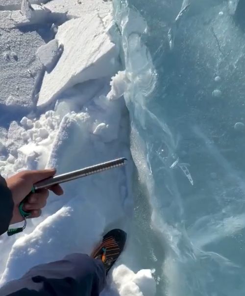 Такими классно палатку на озере крепить